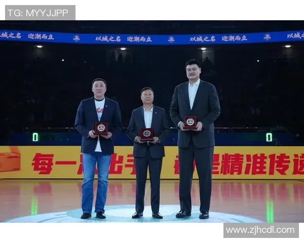 上海大鲨鱼迎战印尼年轻骑士期待精彩对决与激烈竞争